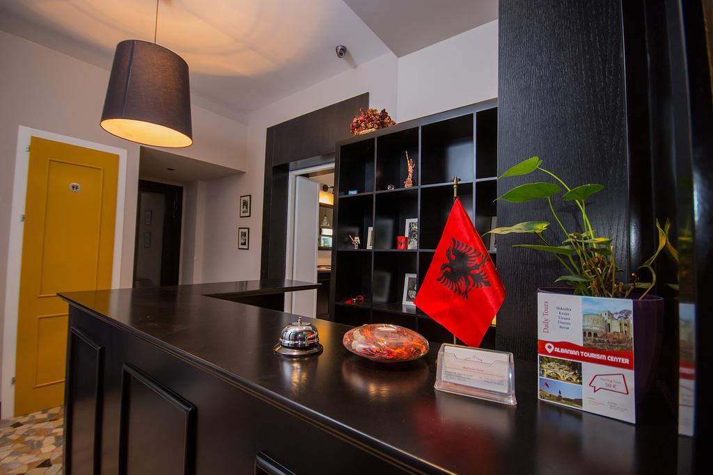 Artistic Tirana Blloku Hotel ภายนอก รูปภาพ